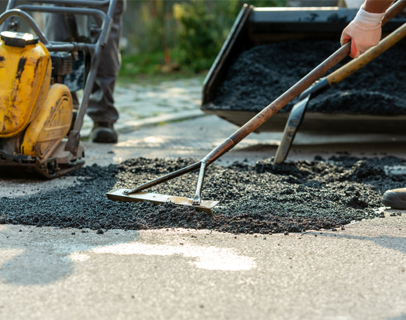 Asphalt Repair & Maintenance | Milford, MI | R&R Asphalt - Repair3